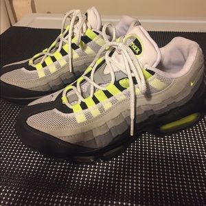 Women's Air Max "95's"