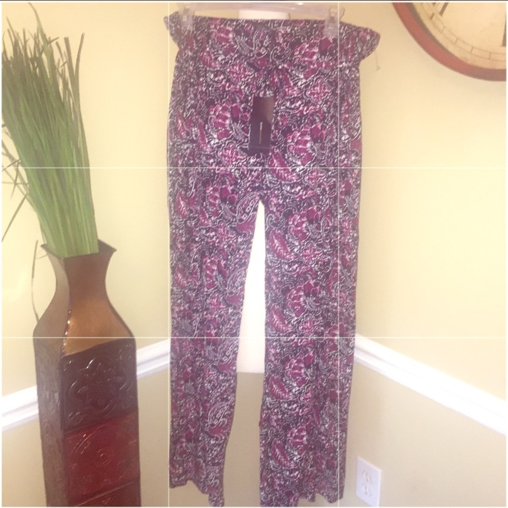 Comfortable BCBG elephant pants