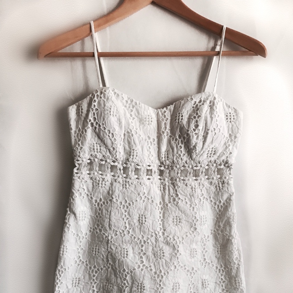 Lilly Pulitzer White Cotton Eyelet Lace Dress Sz 2