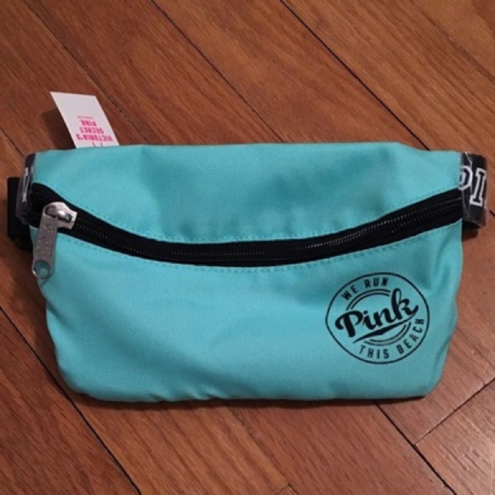 VS PINK fanny pack