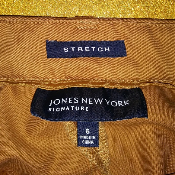 SOLD π Jones New York Signature Women's Pants π - Picture 3 of 6
