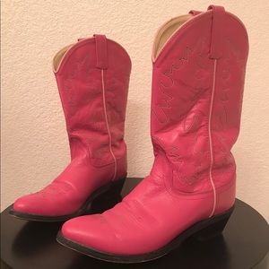 Vibrant pink western cowgirl boots