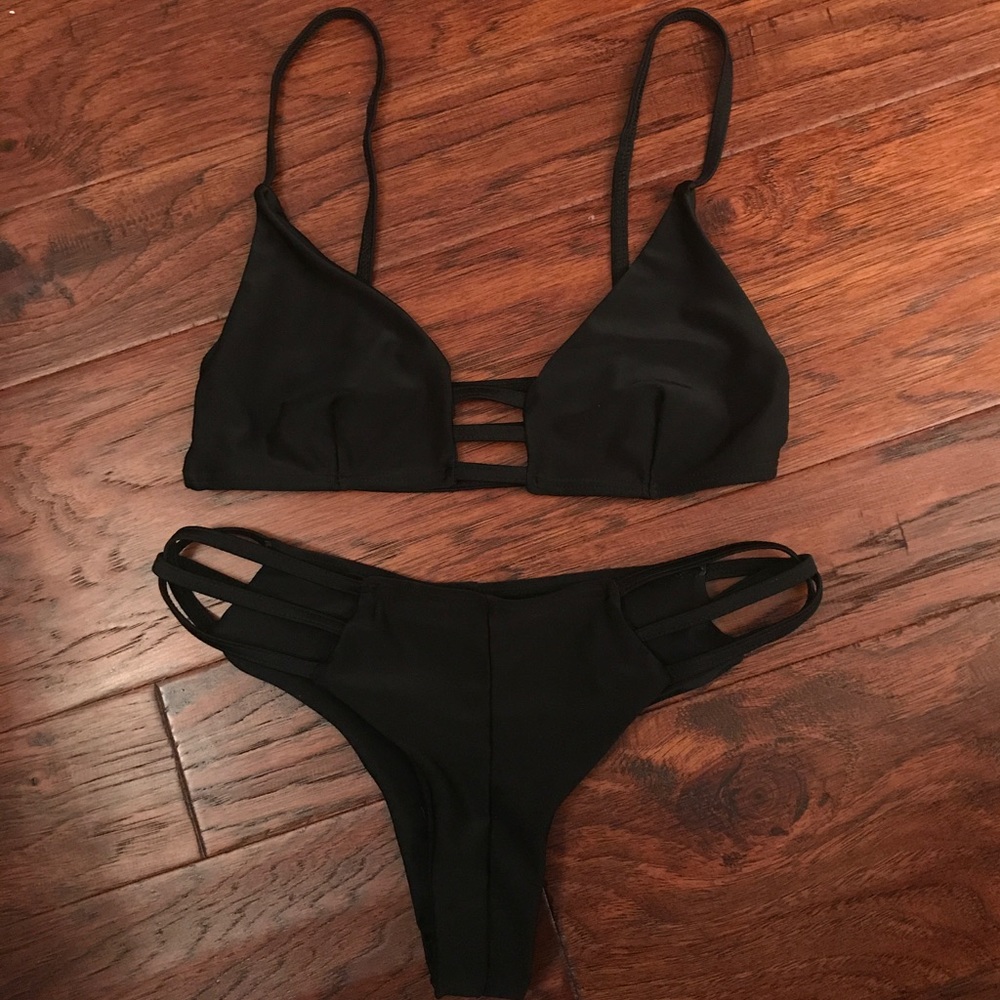 Black caged back bikini set
