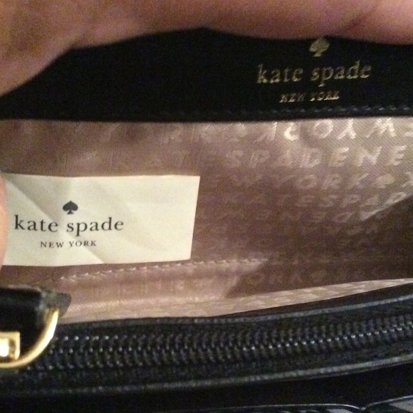 ♠️♠️SOLD KATE SPADE AUTHENTIC LARGE WALLET♠️♠️♠️ - Picture 4 of 4