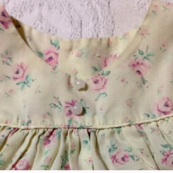 Vintage Dresses - 1970s Vintage Newborn Baby Dress Vintage Dresses - 1970s Vintage Newborn Baby Dress