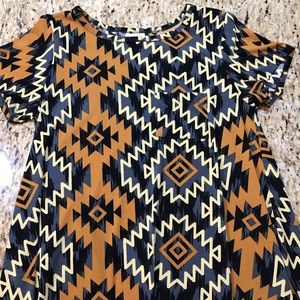 LuLaRoe - BNWOT Small Carly