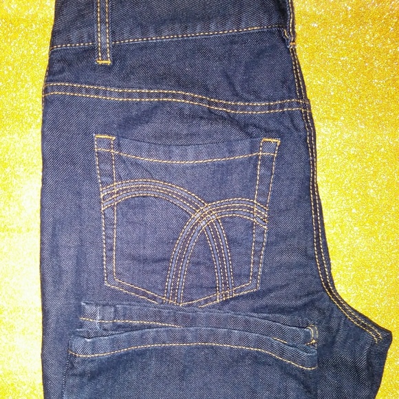 SOLD π Liz Claiborne Jeans - Boyfriend Fit π - Picture 5 of 6
