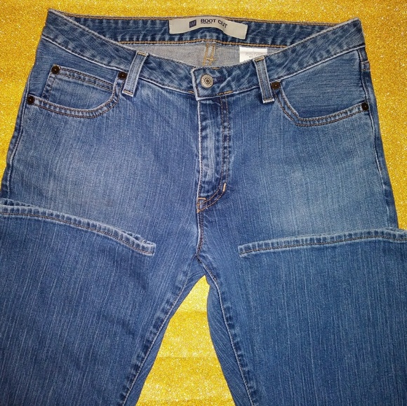 SOLD 🌟Gap Boot-Cut Jeans🌟 - Picture 4 of 5