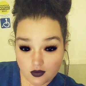 Meet your Posher, Lindsey