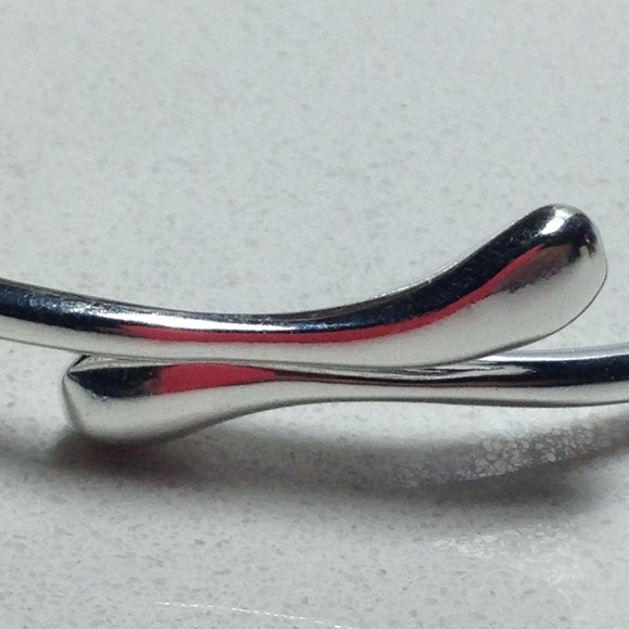 🔥NWT! Genuine solid .925 Silver Wrap Bracelet - Picture 2 of 5