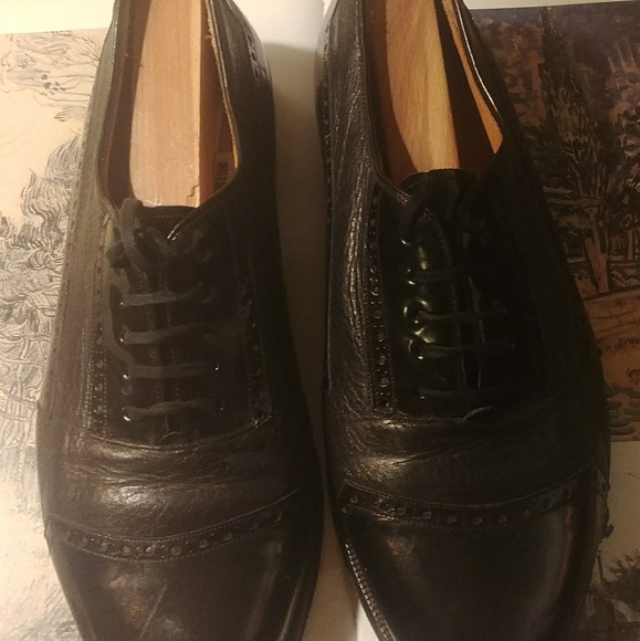 Vintage Mezlan Cap Toe Oxfords - Picture 1 of 7