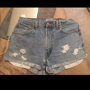Levi's Cut off high waisted shorts