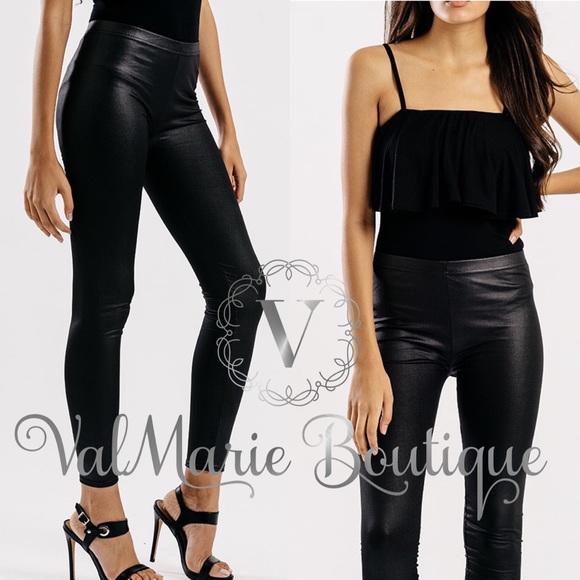 Premium Faux Leather Legging - Picture 5 of 8