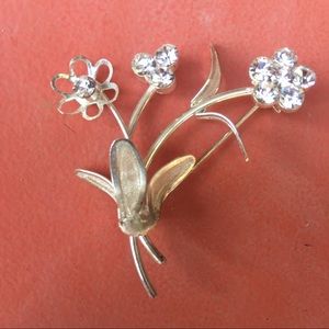 Vintage Flower Brooch