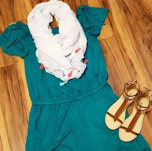 🌟HP🌟 🎈FREE Bundle SHIPPING!$40 Romper $15