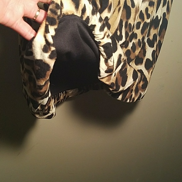 Leopard print Cache dress with keyhole back - Picture 6 of 8