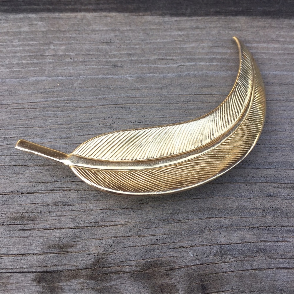 Gold Leaf Pin