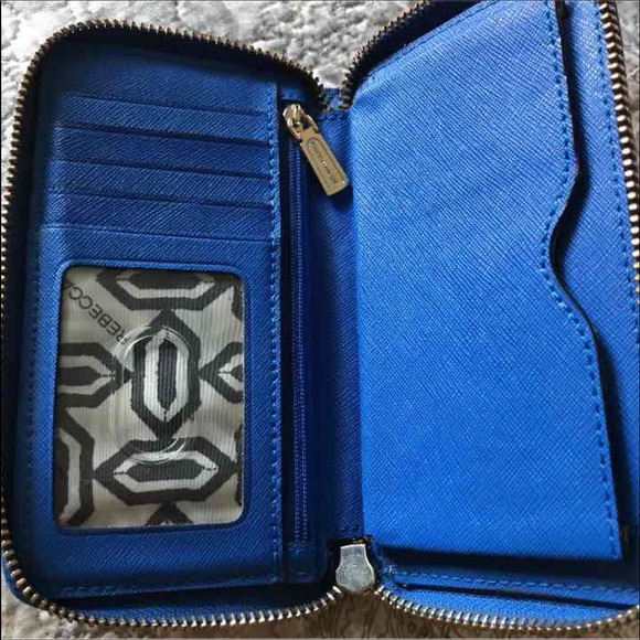 🎉HOST PICK🎉Rebecca Minkoff Olivia Tech Wallet - Picture 2 of 2