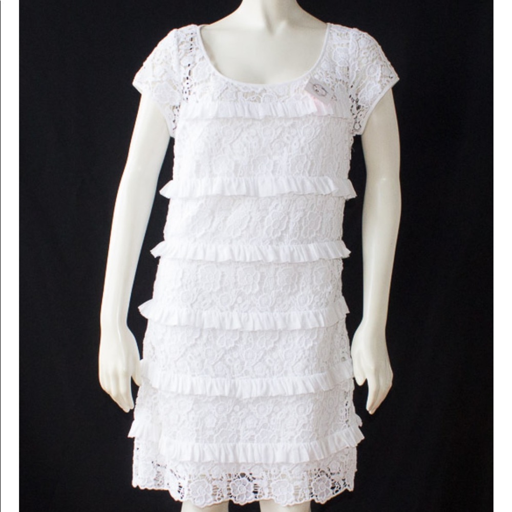 dvf white lace dress Diane Von Furstenberg DVF Tiered white Lace Dress
