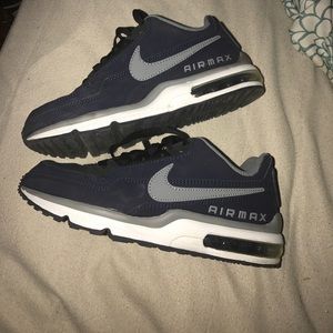 Nike Air Max Sneakers