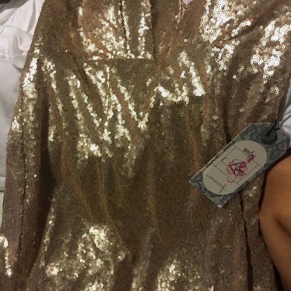 Gold Sequin Dress with Train - Picture 3 of 8