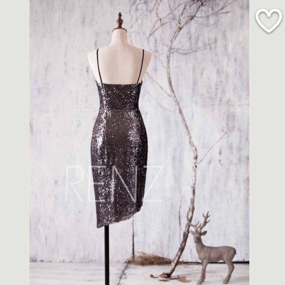 Gold Sequin Dress with Train - Picture 6 of 8