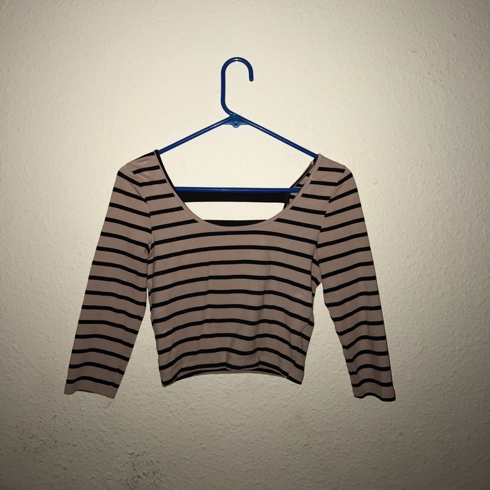 Striped long sleeve crop top