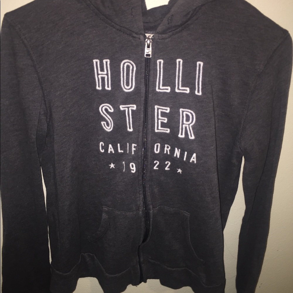 Hollister sweatshirt size small