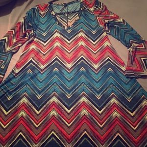 Lightweight Top with flair sleeves