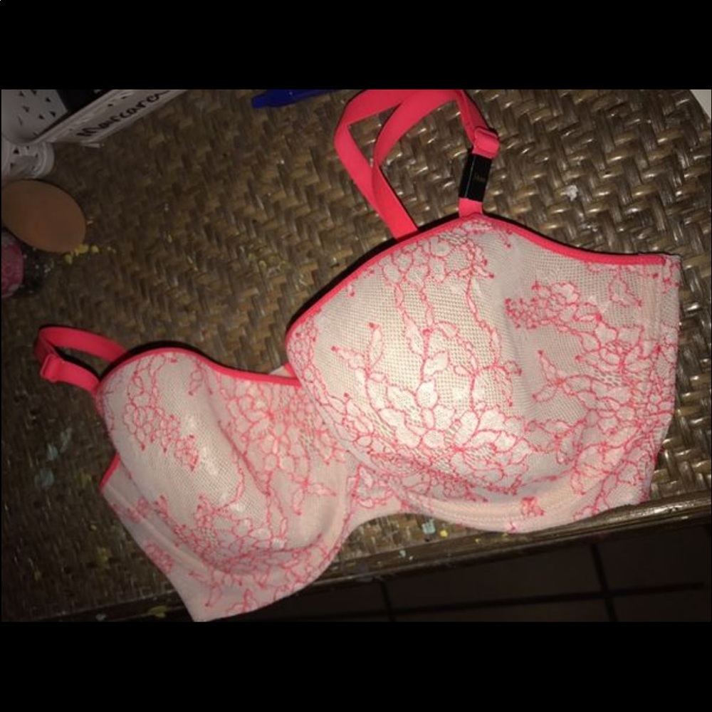Victoria's Secret bra