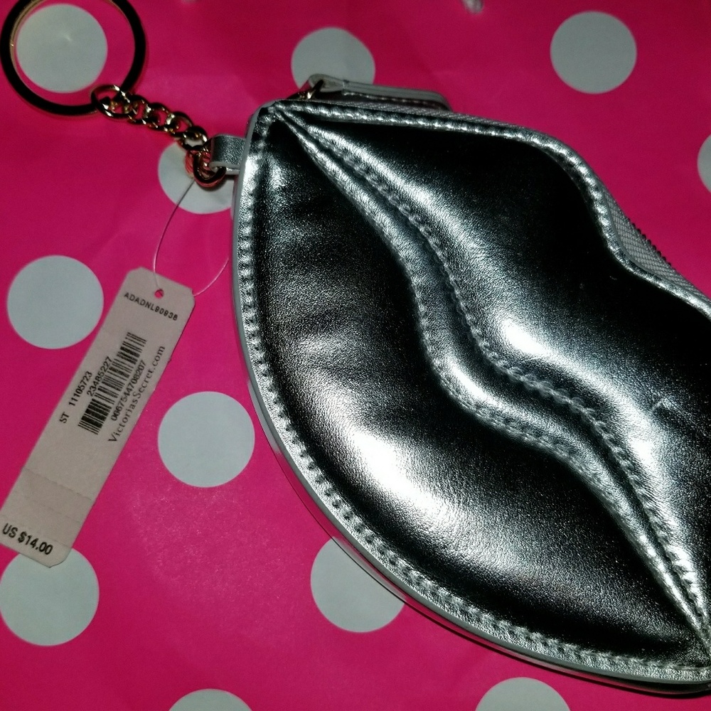 vs wallet