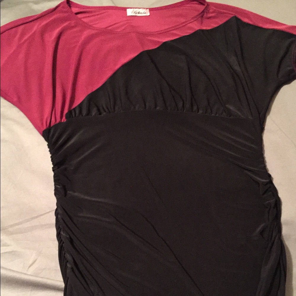 Pink black fitted top lightweight dressy