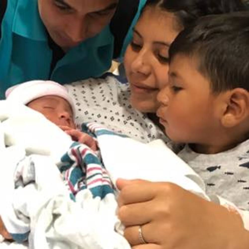 Meet your Posher, Alma