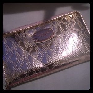 Michael Kors Wallet Rose Gold