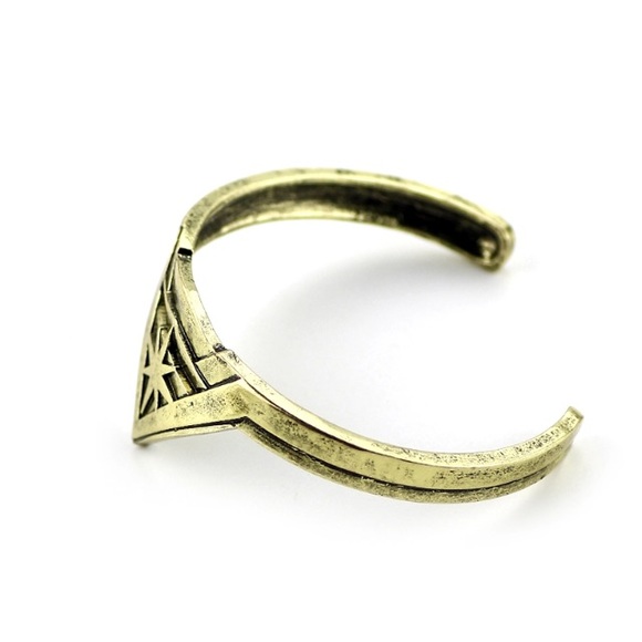 Wonder Woman Tiara Bracelet Bangle Cuff Gold - Picture 3 of 7