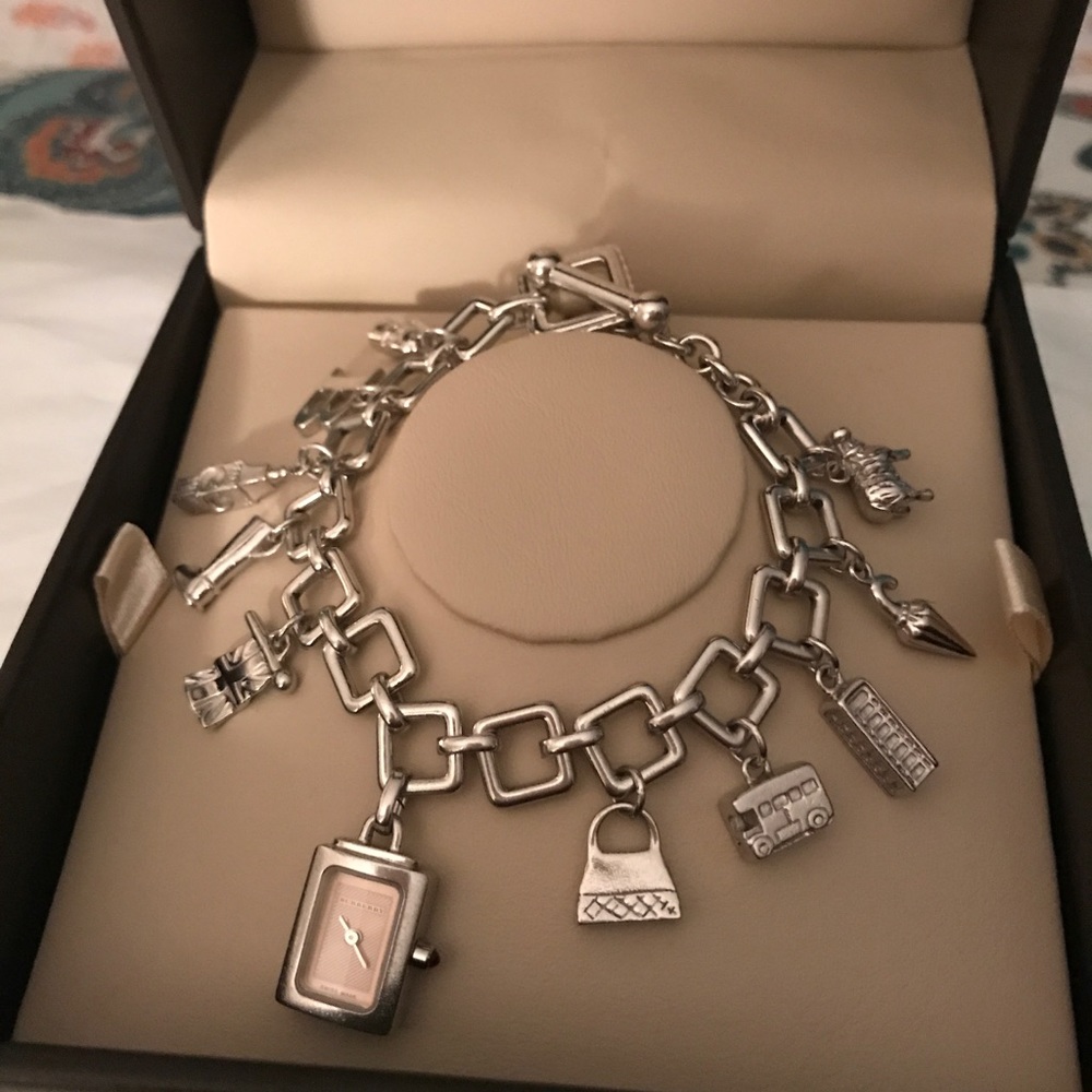Burberry Bracelet  so cute