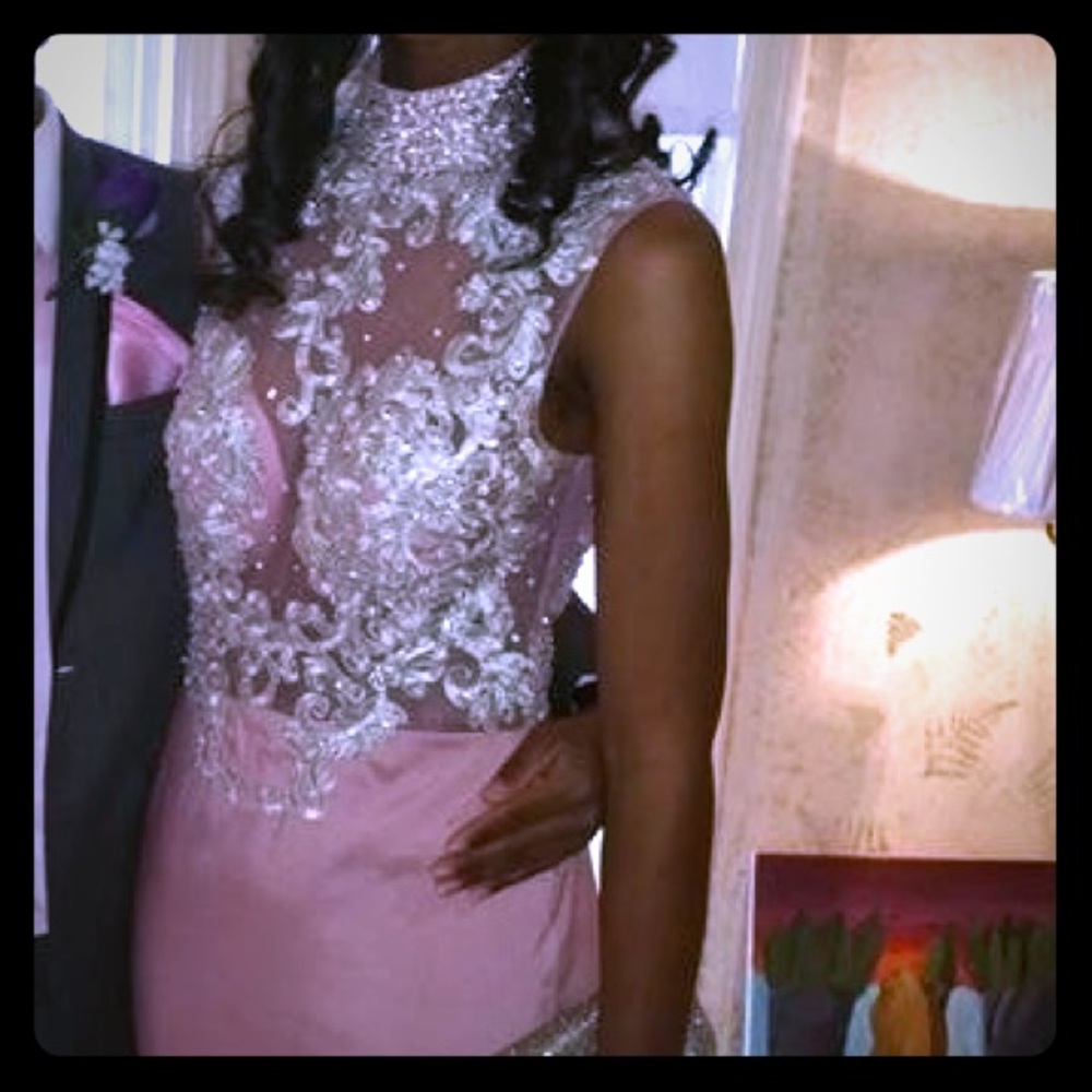 A beautiful evening gown |NEED GONE|