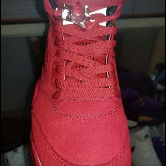Retro 5s - Picture 2 of 3