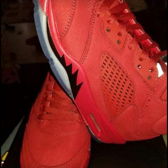 Retro 5s - Picture 3 of 3