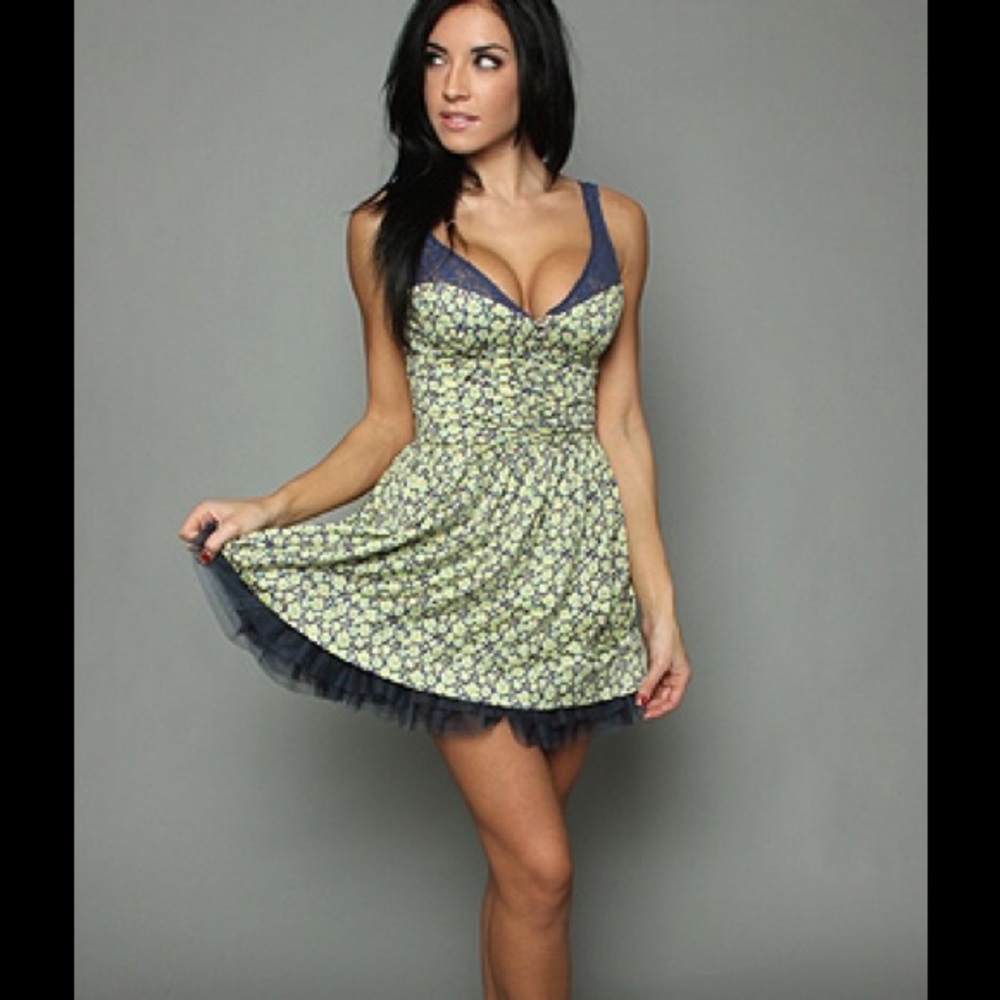 Not for sale! Free people The Dazzling Ditsy Floral Dress