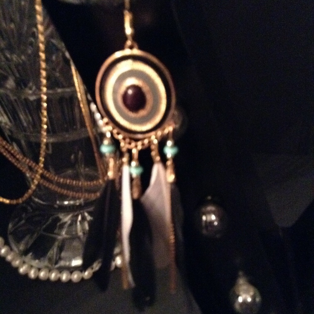 EARRINGS - Picture 2 of 2
