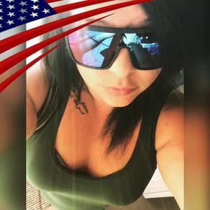 Meet your Posher, Kat