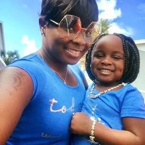 Meet your Posher, Kay