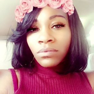 Meet your Posher, Latoya