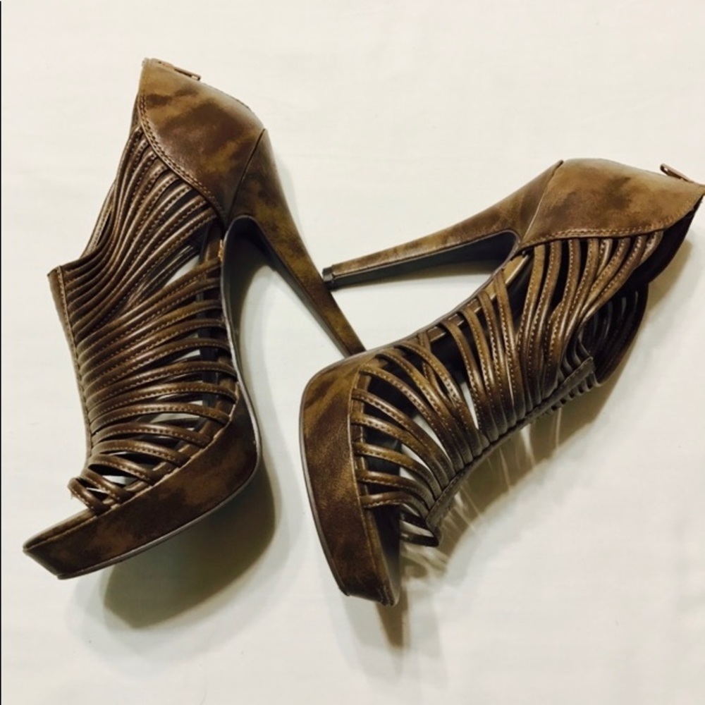 Sexy High Caged High Heels