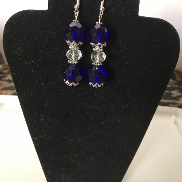 Handmade Elegant Cobalt Blue Glass Earrings NWT - Picture 3 of 3