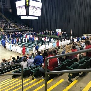 Meet your Posher, Yvonne