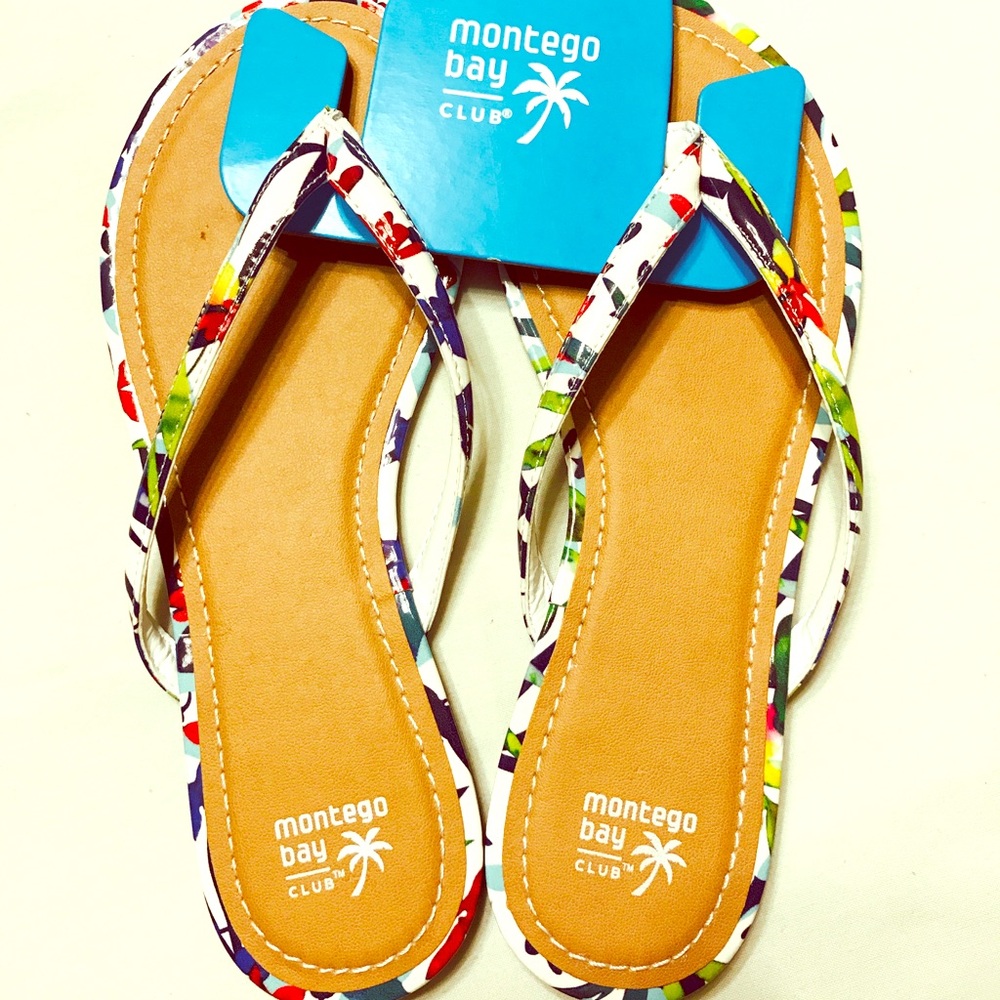 NWT Printed Slippers