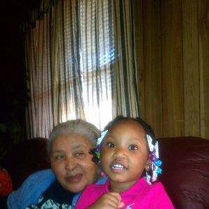 Meet your Posher, Brittney