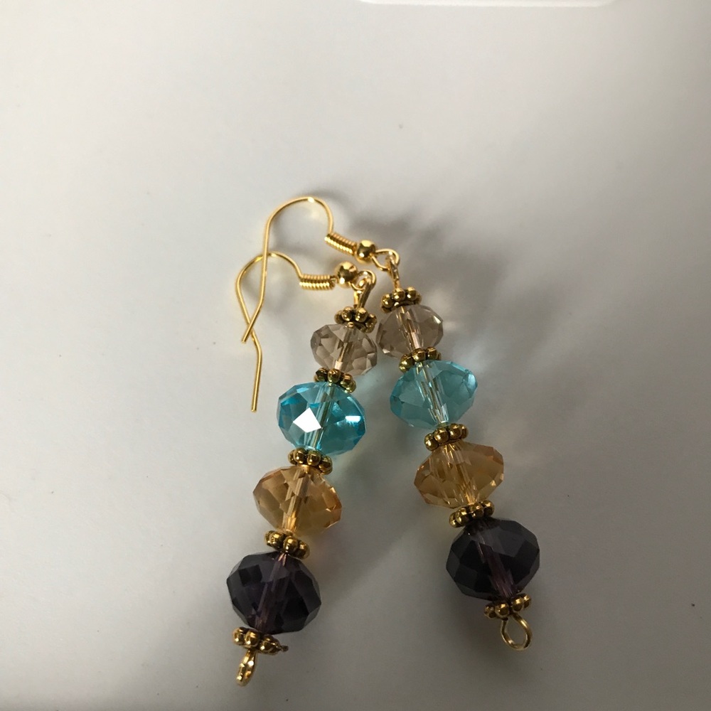 Handmade Mult-color Crystal Elegant Earrings NWT